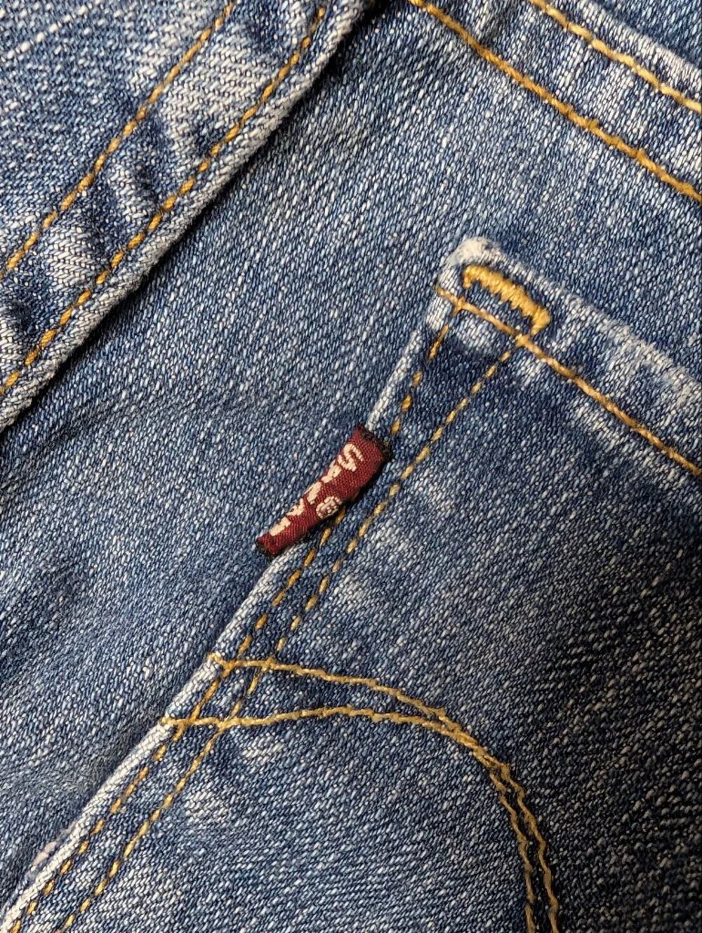 Rare Levi's Slight Curve Classic Rise Bootcut Jeans Size 0/25